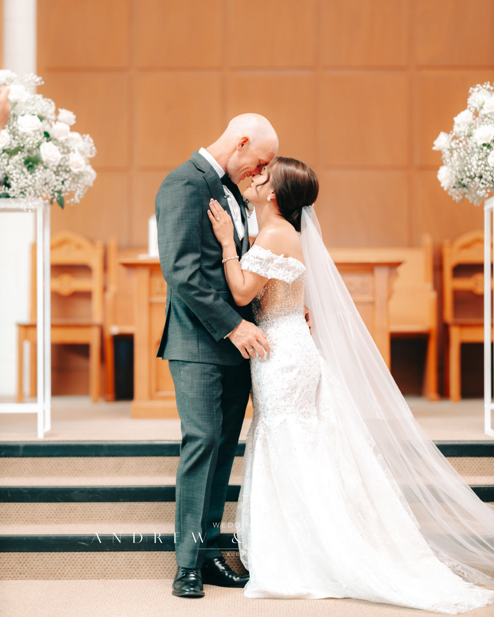 Andrew & Cristina wedding at Aurora, ON